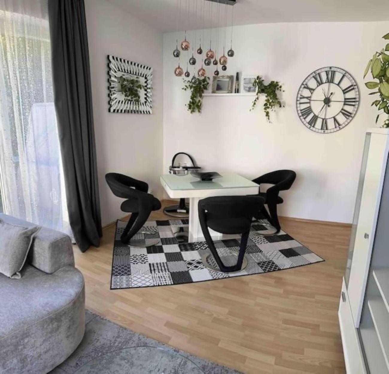 Wohnung 1 Mit 2 Schlafzimmern Und Terrasse Grossgmain Exteriör bild